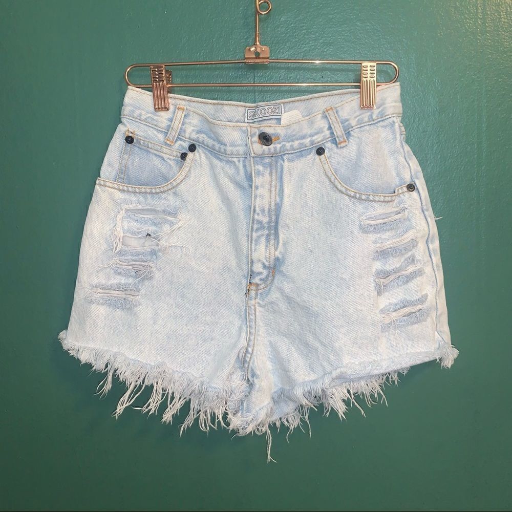 Vintage Skoozi High Waisted Shorts 25